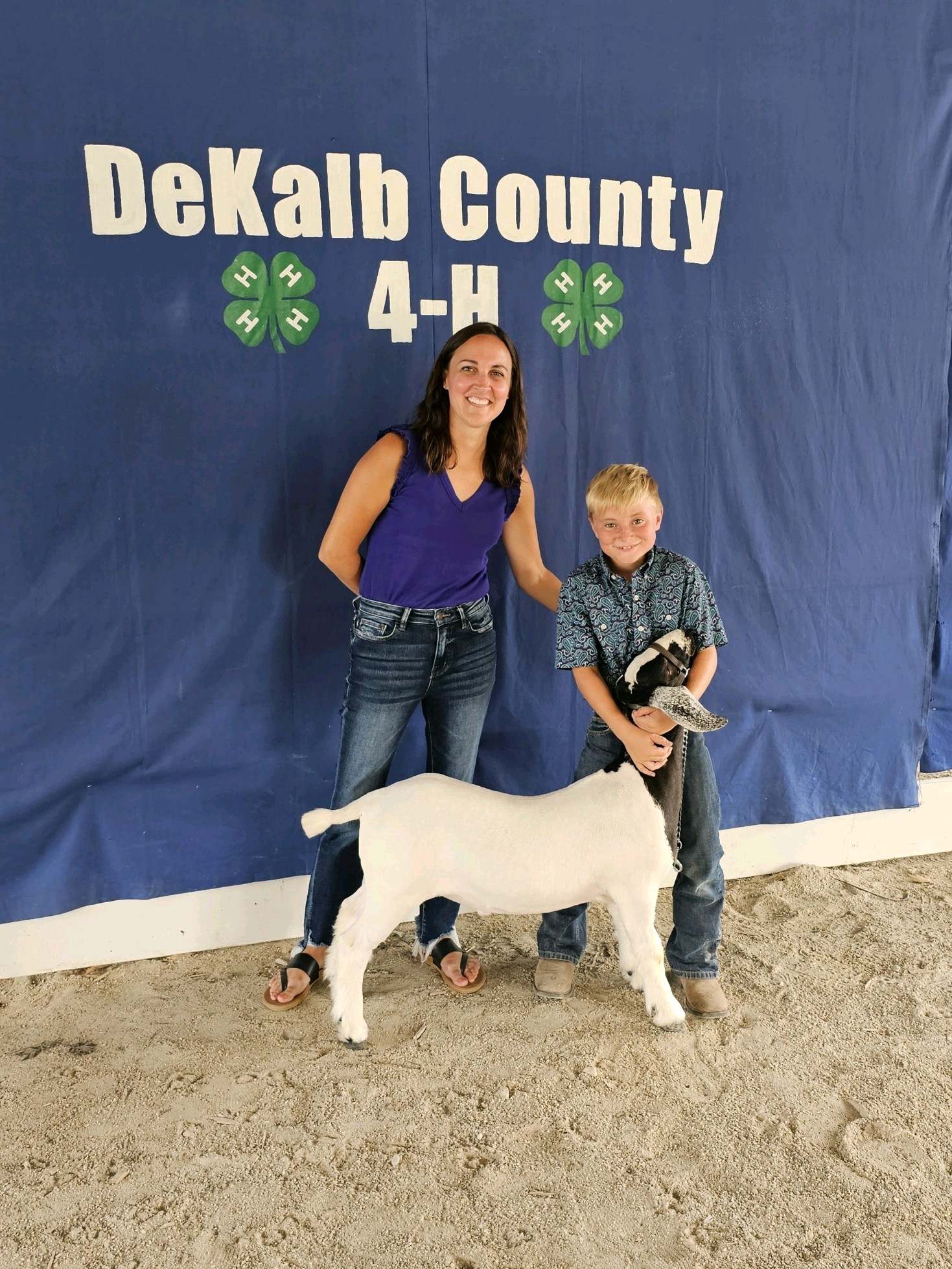 DeKalb County 4H Blue Ribbon Livestock Auction